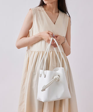 POUCH
